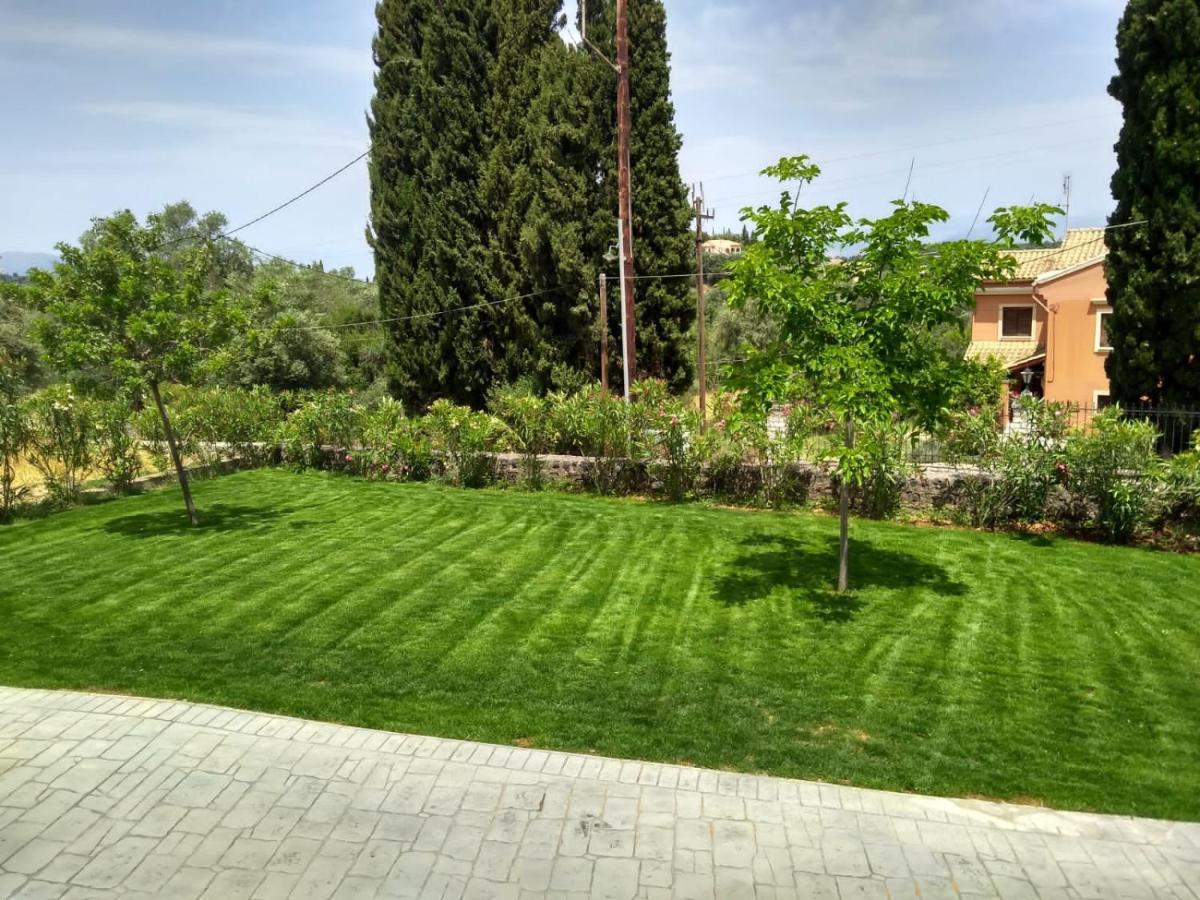 בית הארחה Agioi Deka  	Gogles House מראה חיצוני תמונה